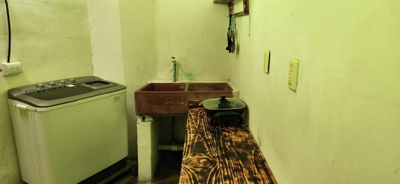 Alba Rent 2 Otel Quepos Dış mekan fotoğraf